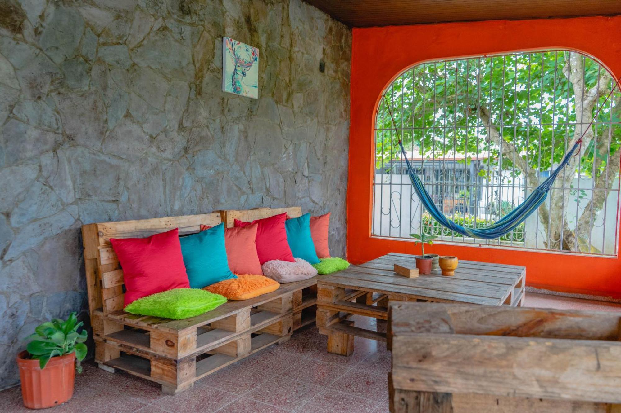Hostal Familiar Argenal - David Ngoại thất bức ảnh